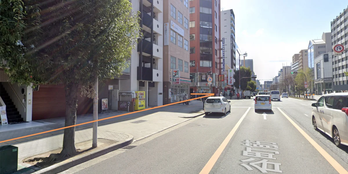 セブンイレブン2Fが当院